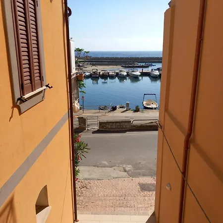 La Perla Del Mare Apartman *