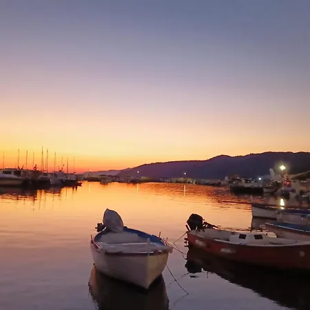 La Perla Del Mare Apartman *