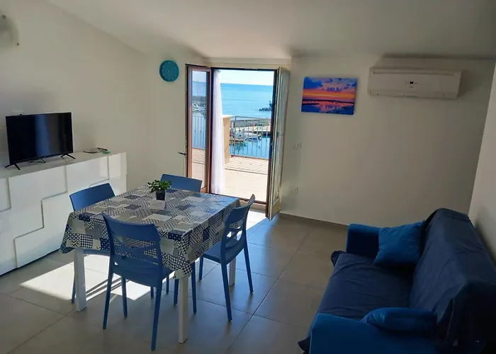 La Perla Del Mare * Pisciotta