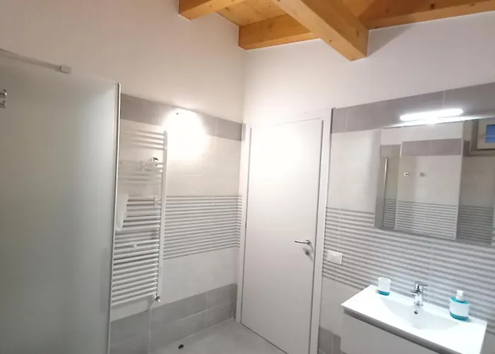 La Perla Del Mare * Pisciotta